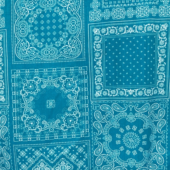 *Woman Within Teal Patchwork Bandana Pattern Long-Sleeve Button Down Top NWOT - Picture 2 of 8